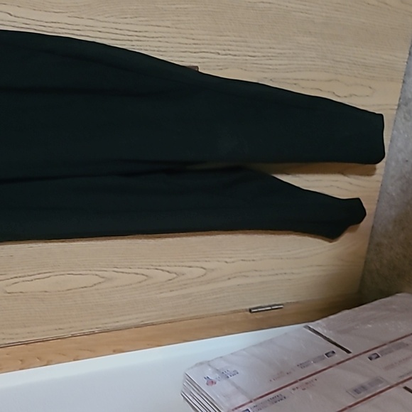 TORRID X MARILYN MONROE JUMPSUIT SIZE 3 NWT - Picture 5 of 9